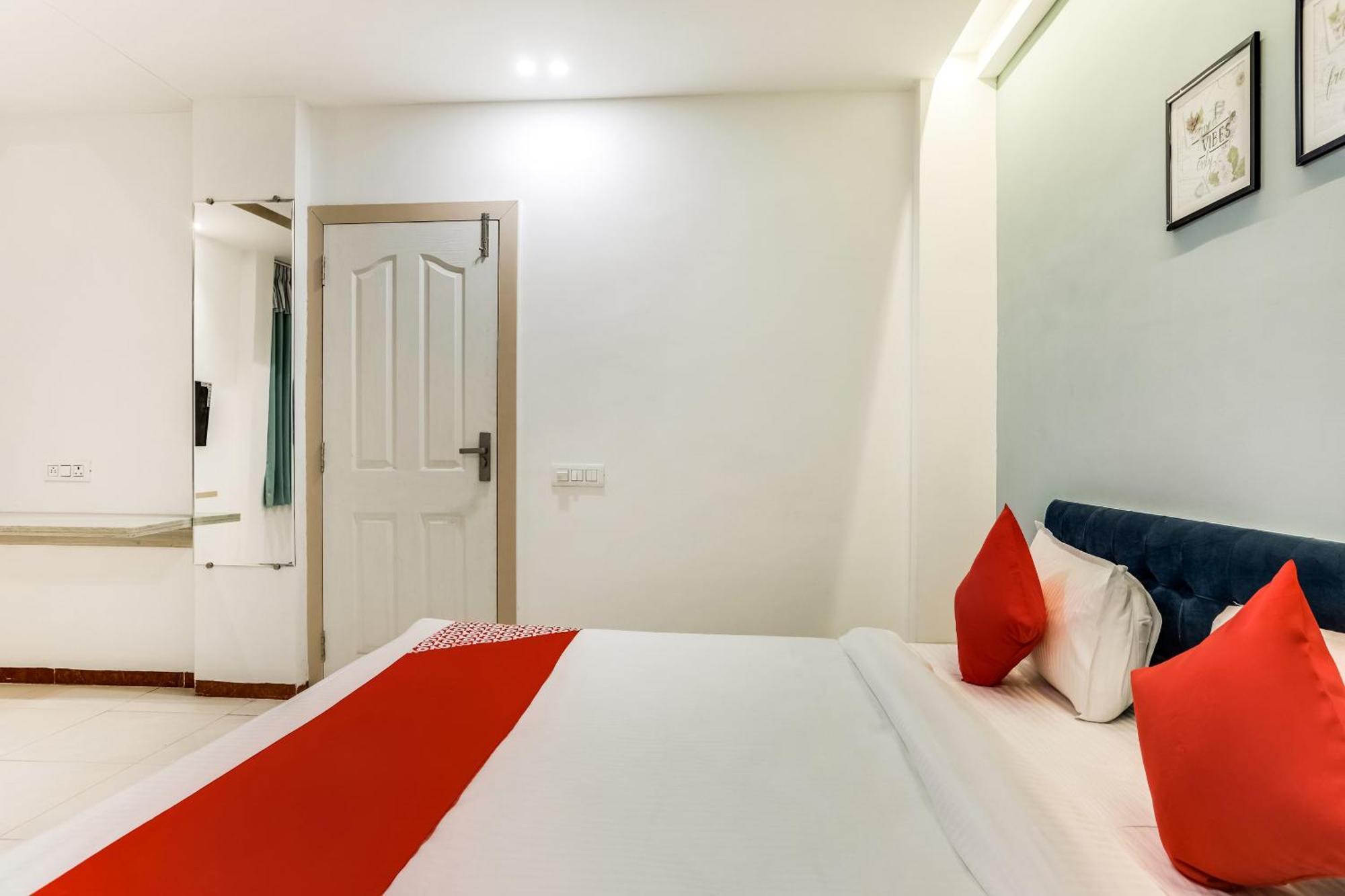 Hotel O Omkar Indore Extérieur photo